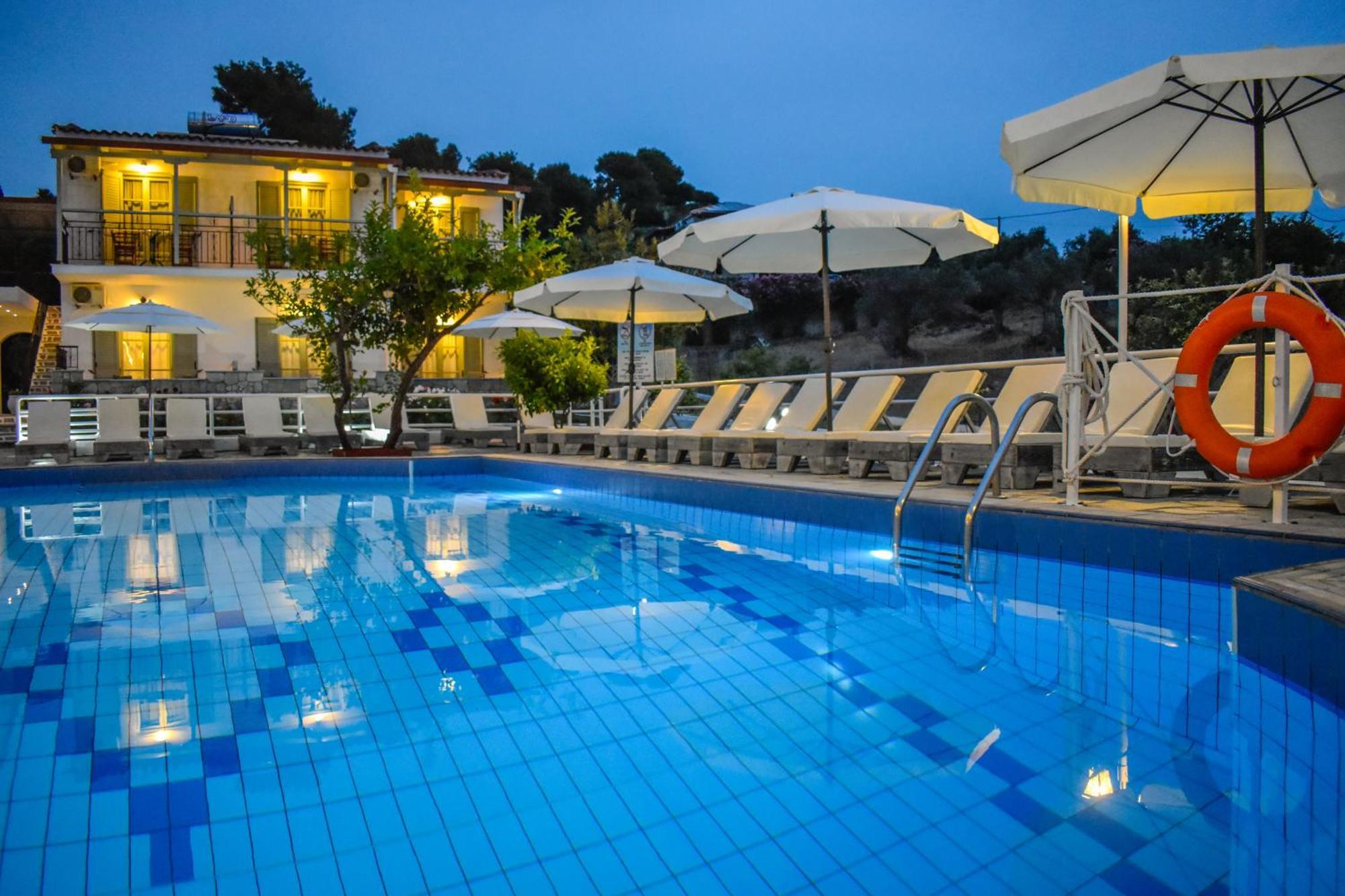 Villa Rosa Трулос Екстериор снимка