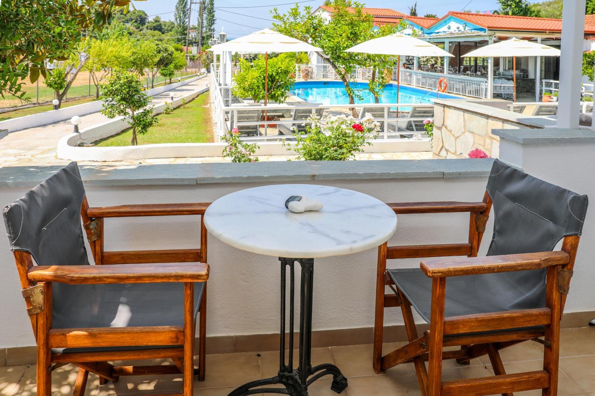 Villa Rosa Трулос Екстериор снимка